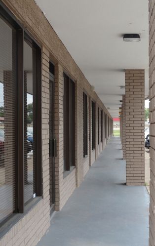 Interstate 30 Business Park : 3129-3225 Interstate 30, Mesquite, TX 75150